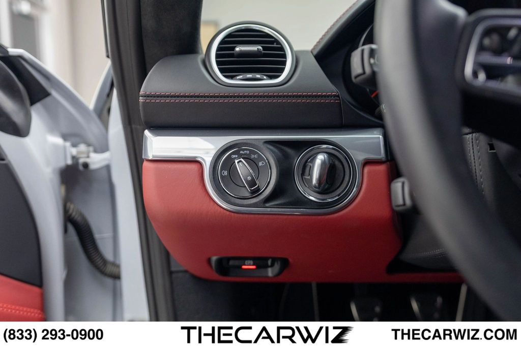 2023 Porsche 718 Cayman