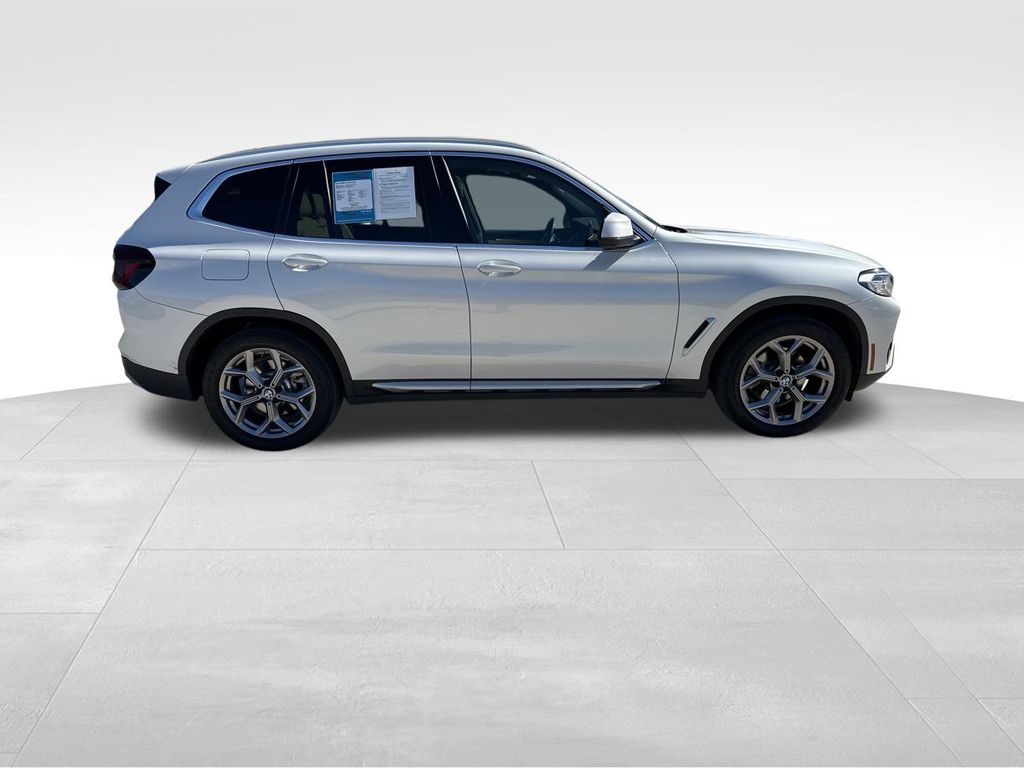 2022 BMW X3 xDrive30i 11