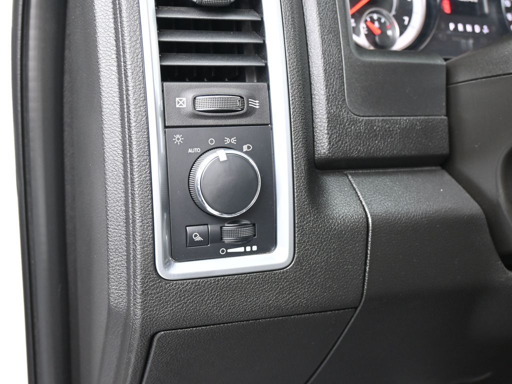 Used 2024 Bright White Clearcoat Ram Warlock image 14