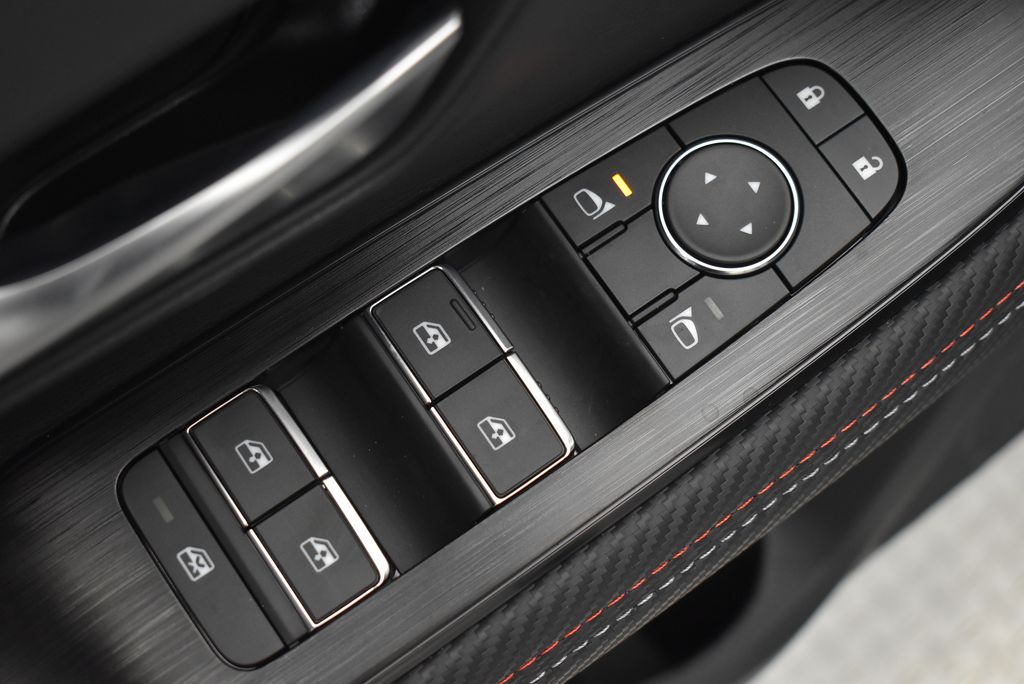 Thumbnail: 2026 Nissan Kicks - 10