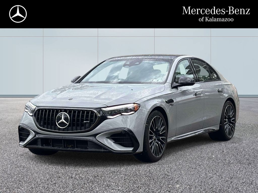 2025 Mercedes-Benz E-Class  Sedán Tracción en las cuatro ruedas 9 velocidades Automática