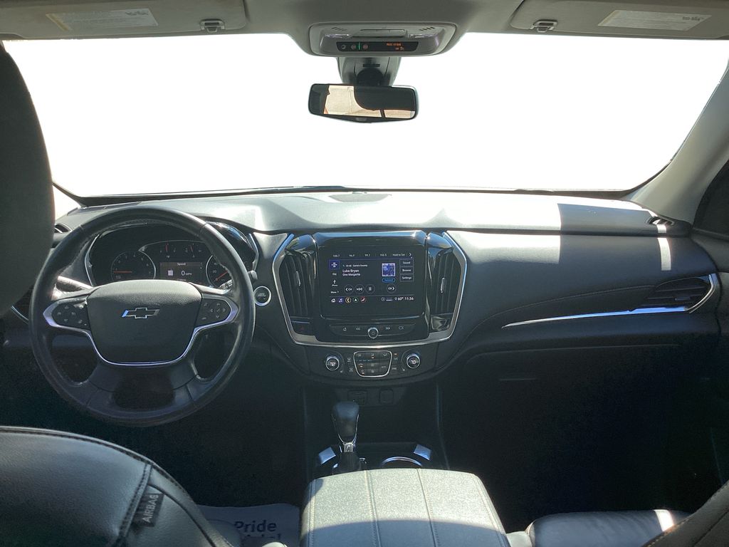 Used 2021 Chevrolet Traverse SUV