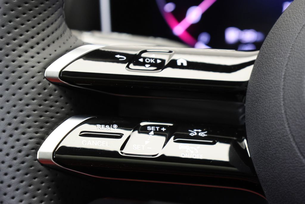 Thumbnail: 2026 Mercedes-Benz C-Class - 21