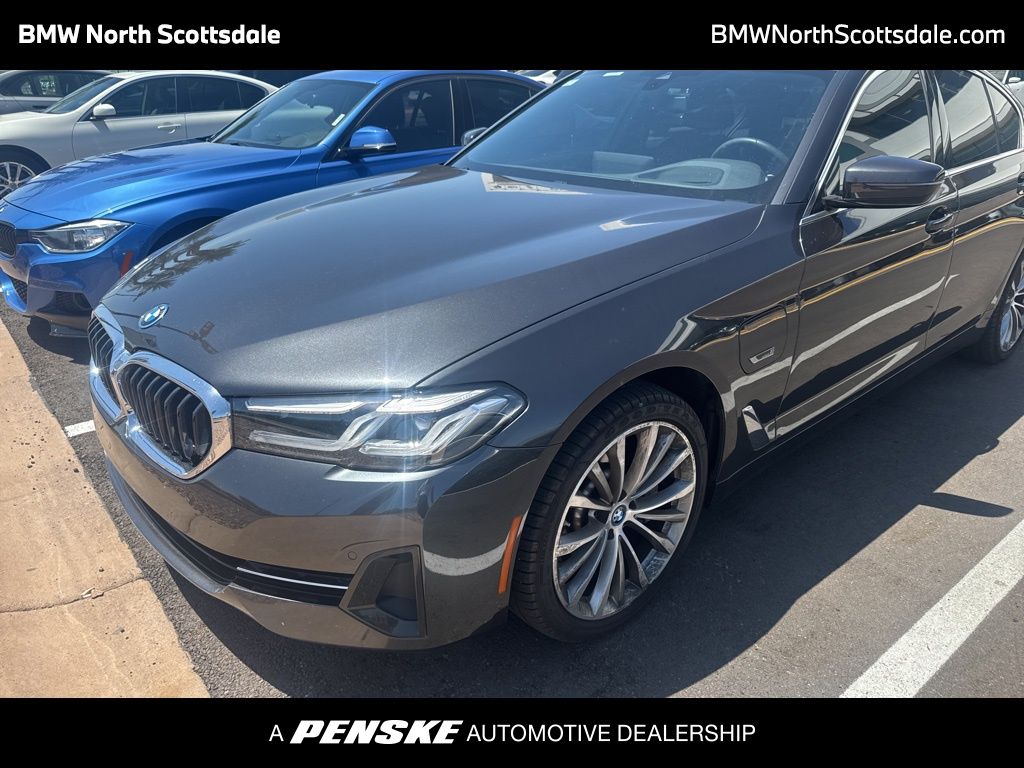 Thumbnail: 2023 BMW 5 Series - 1