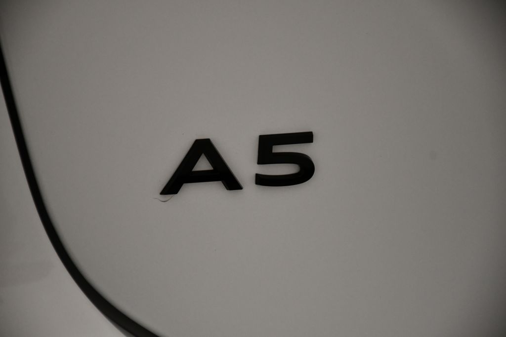 Thumbnail: 2025 Audi A5 - 9
