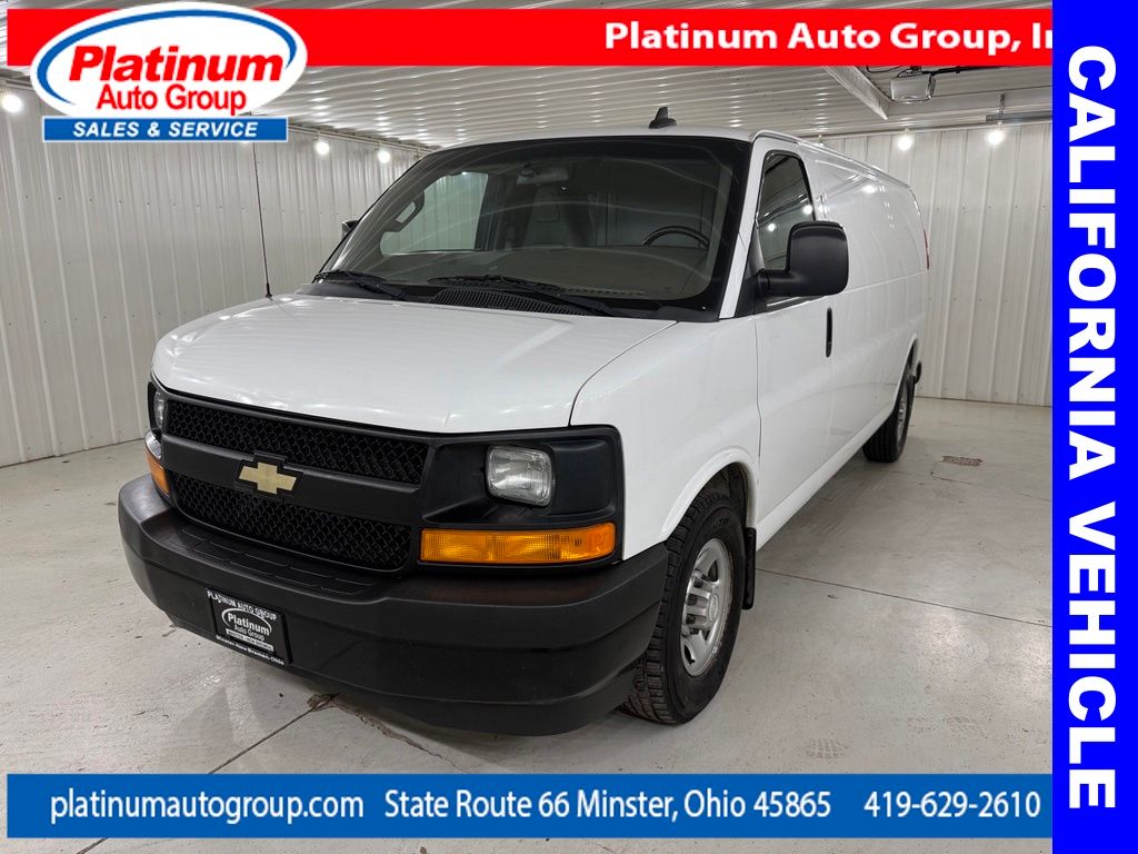 2017 Chevrolet Express 3500 Extended Work Van's photo
