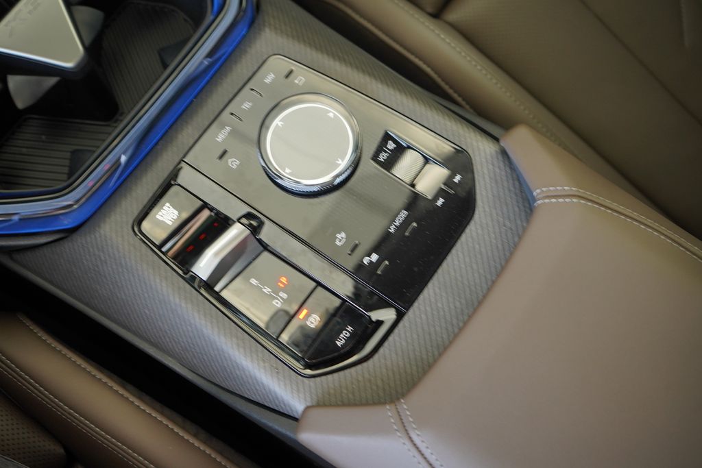 Thumbnail: 2026 BMW X3 - 18