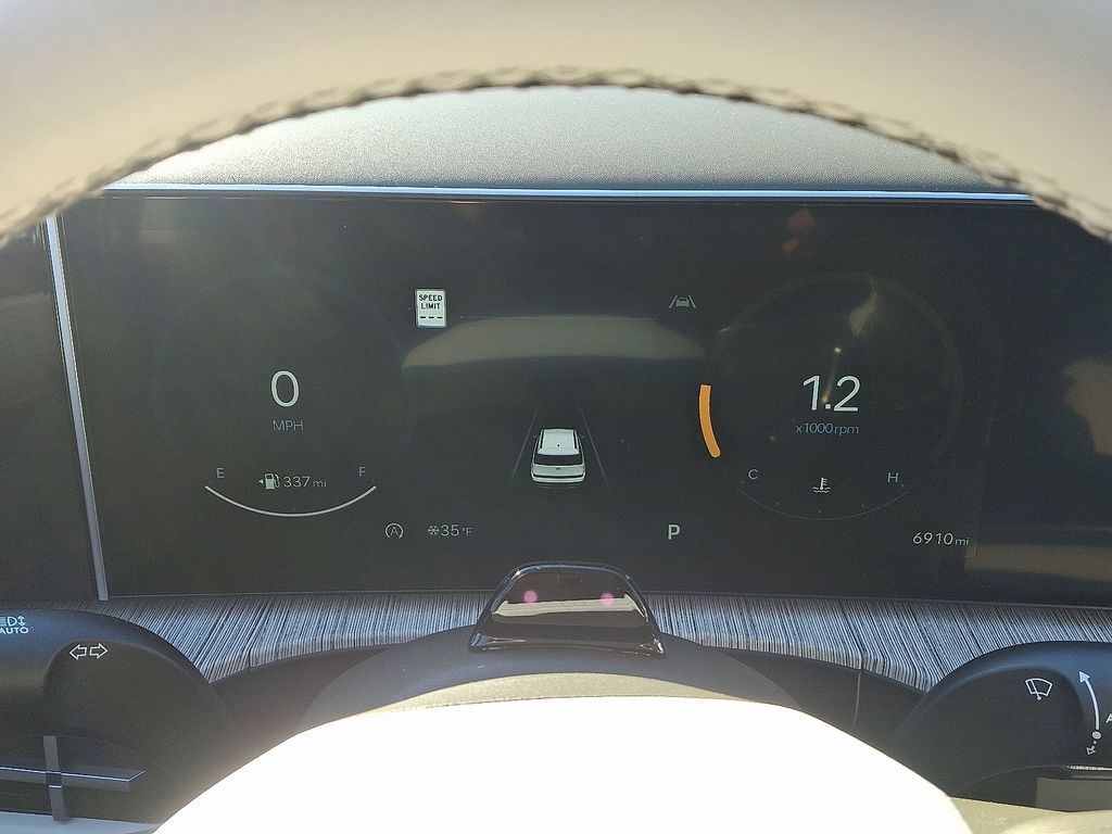 Thumbnail: 2024 Hyundai Santa Fe - 24