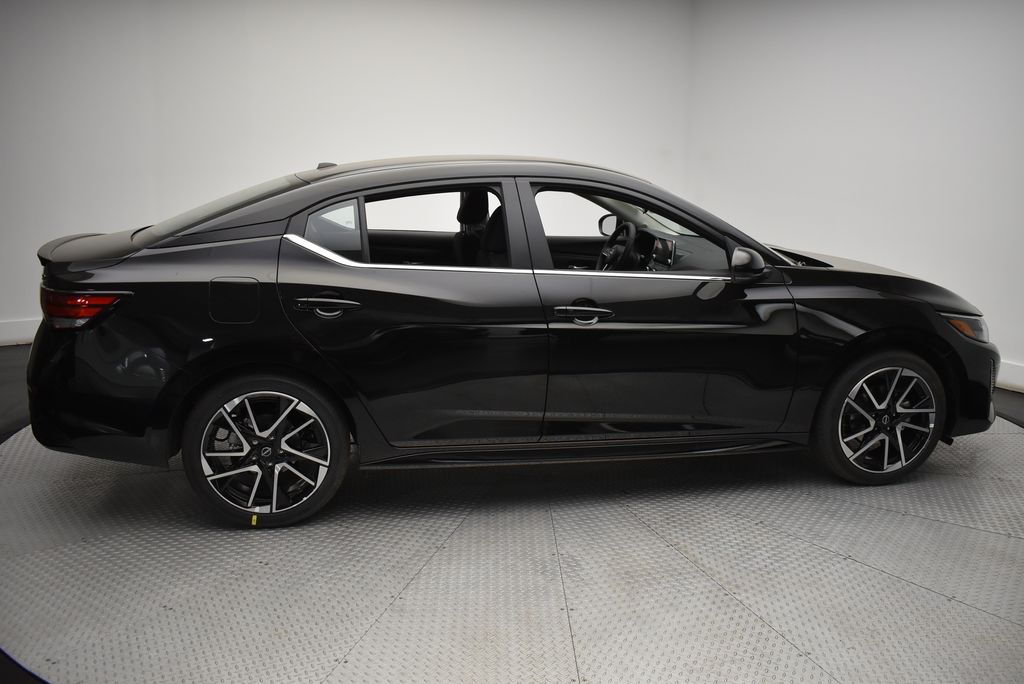 Thumbnail: 2025 Nissan Sentra - 4