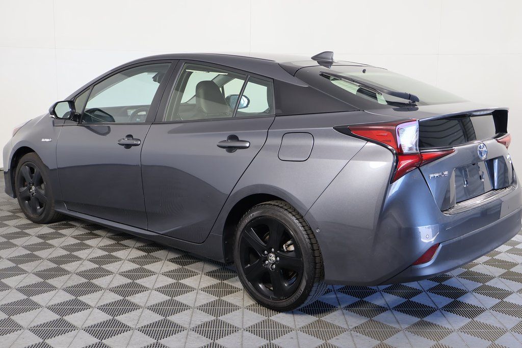 Thumbnail: 2019 Toyota Prius - 6