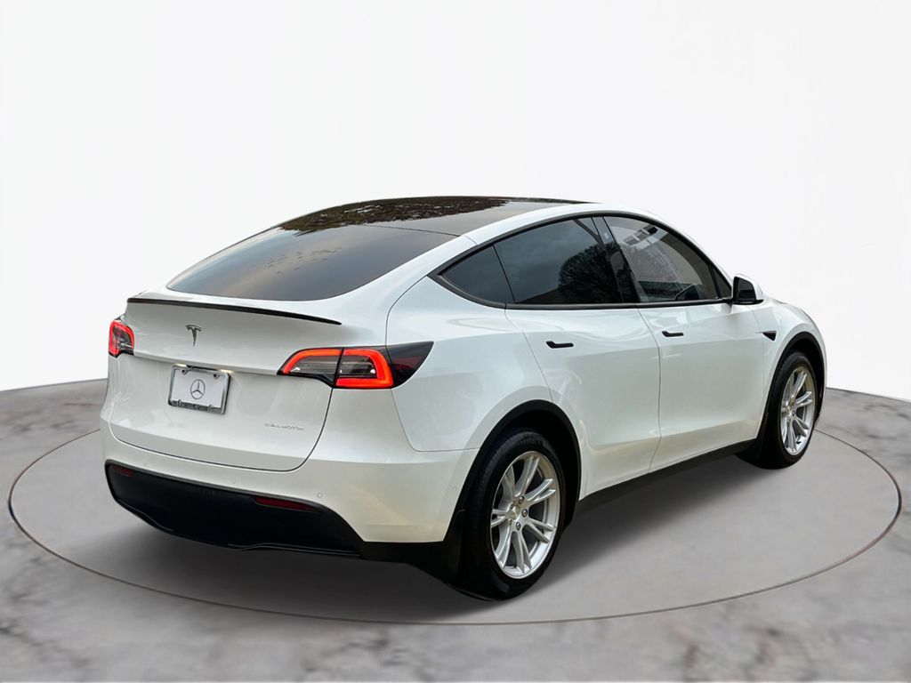 2021 Tesla Model Y Long Range 4