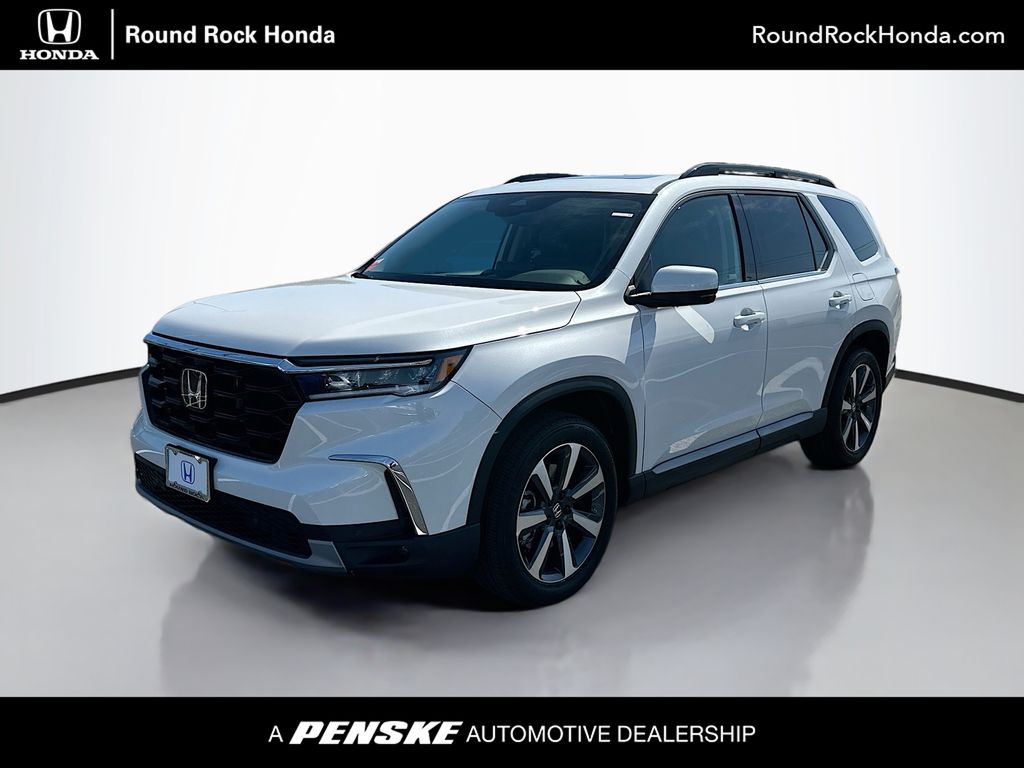 2025 Honda Pilot Touring -
                Round Rock, TX