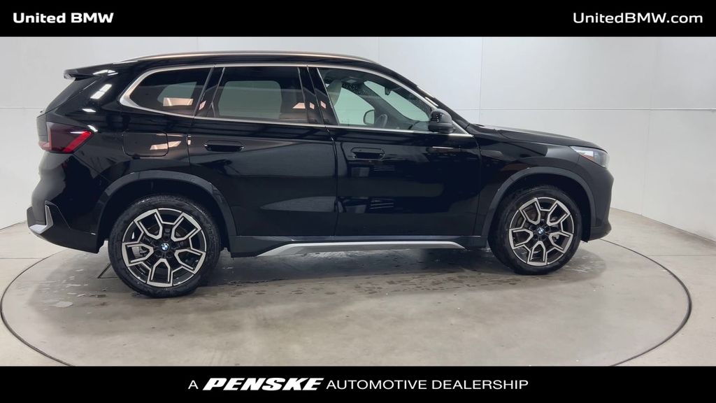Thumbnail: 2026 BMW X1 - 9