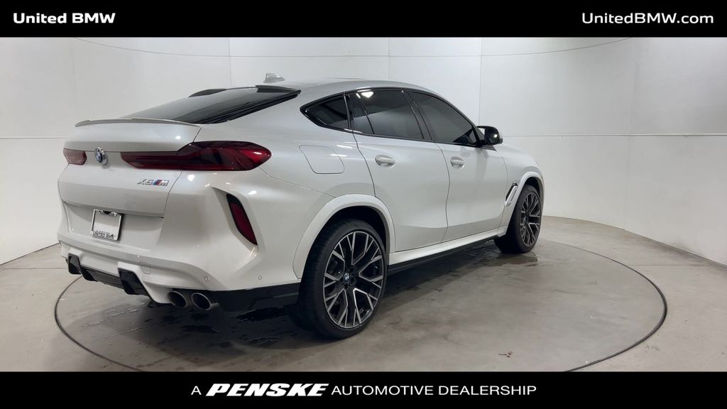 Thumbnail: 2022 BMW X6 - 8