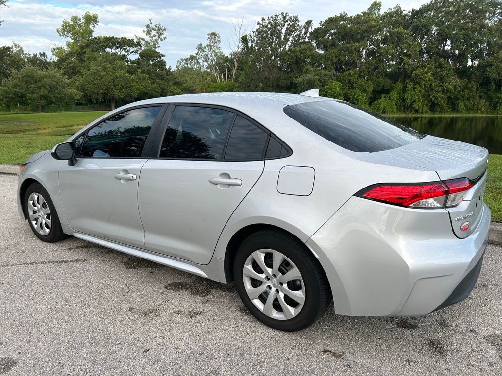Thumbnail: 2023 Toyota Corolla - 3