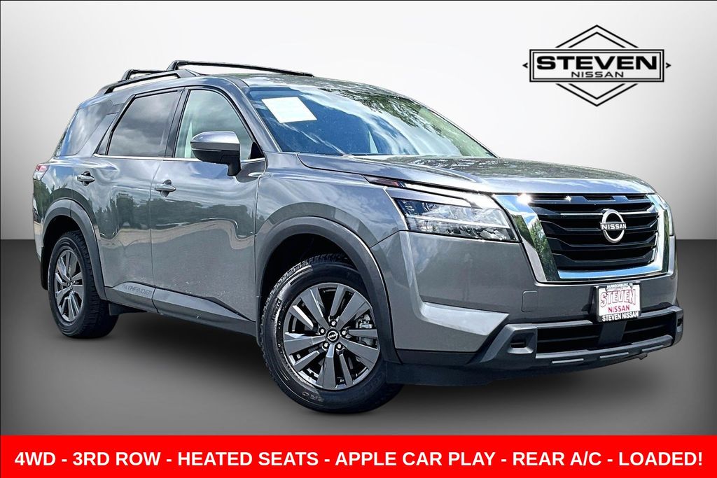 2022 Nissan Pathfinder SV 4WD