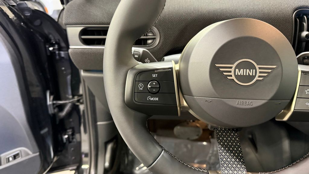 Thumbnail: 2026 MINI Cooper - 13