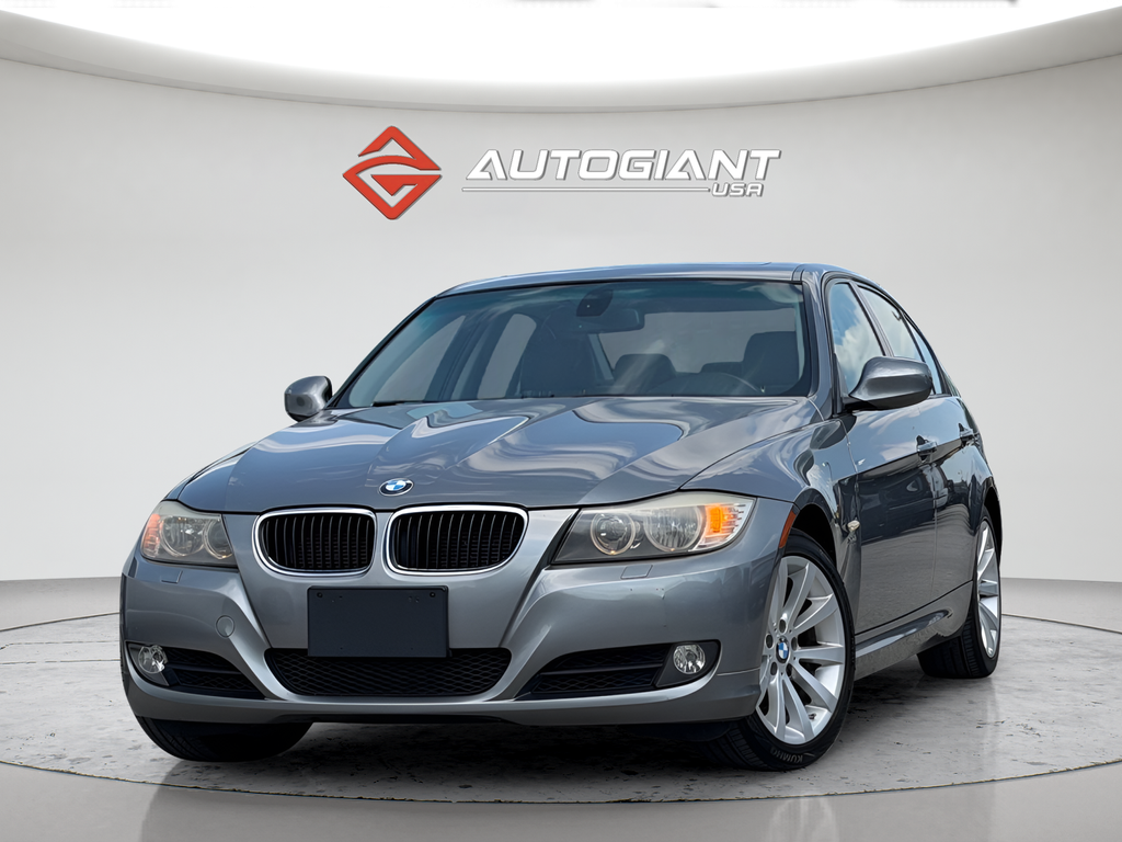 Space Gray Metallic 2011 BMW 3 Series Sedan All-Wheel Drive 6-Speed Automatic