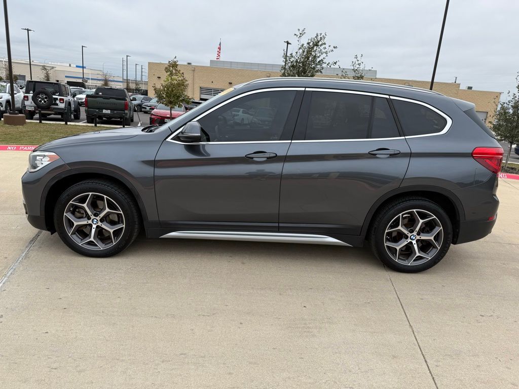 Thumbnail: 2019 BMW X1 - 8