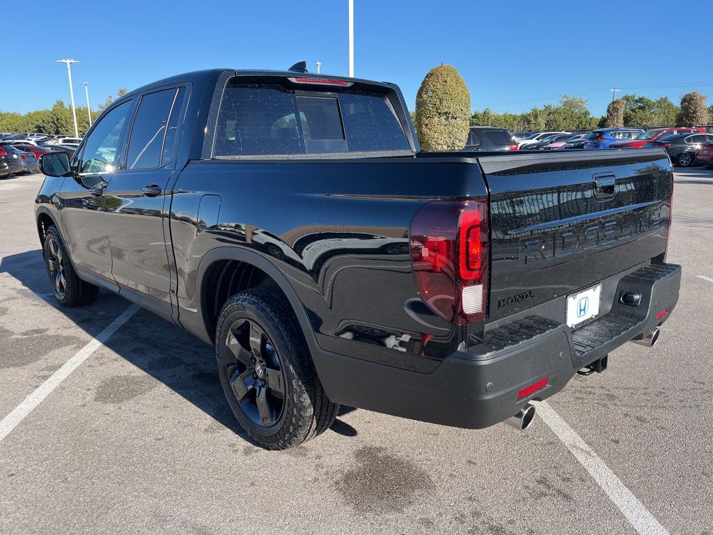 Thumbnail: 2026 Honda Ridgeline - 4