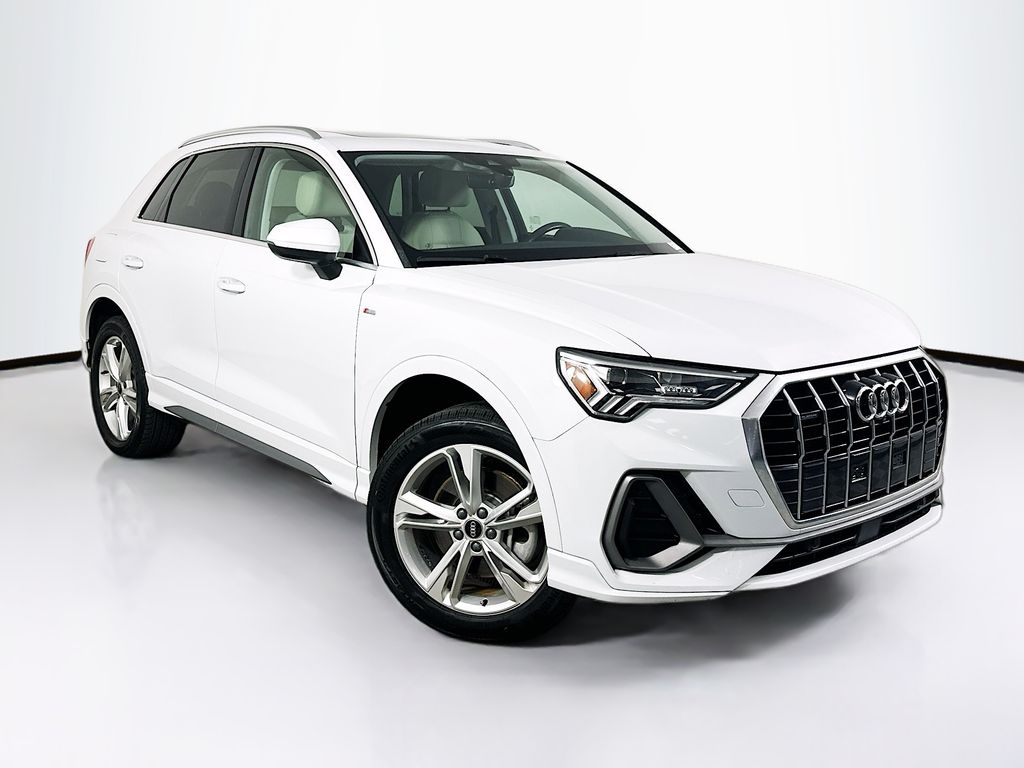 2023 Audi Q3 Premium Plus