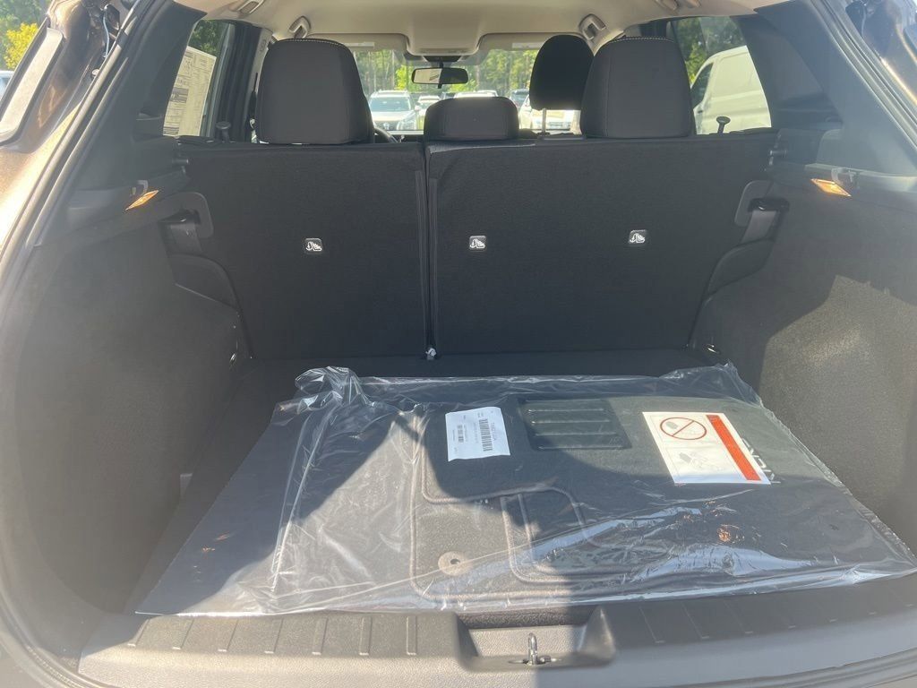2025 Canyon Bronze Metallic Nissan Kicks SV FWD SUV