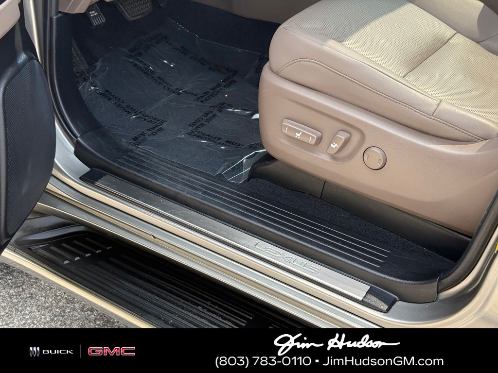 2022 Lexus GX 460 Silver - Jim Hudson Acura - Image 23