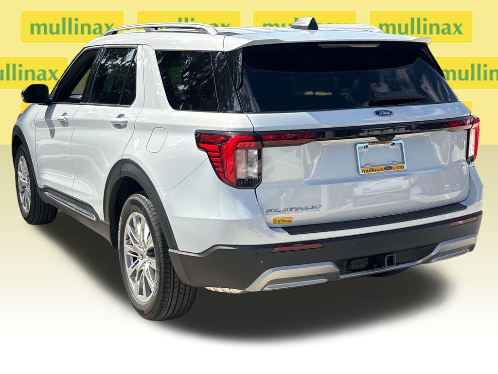 New 2026 White Ford Platinum image 8