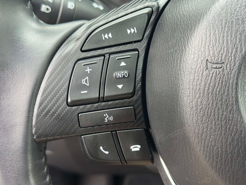 Used 2016 Silver Mazda Touring image 20