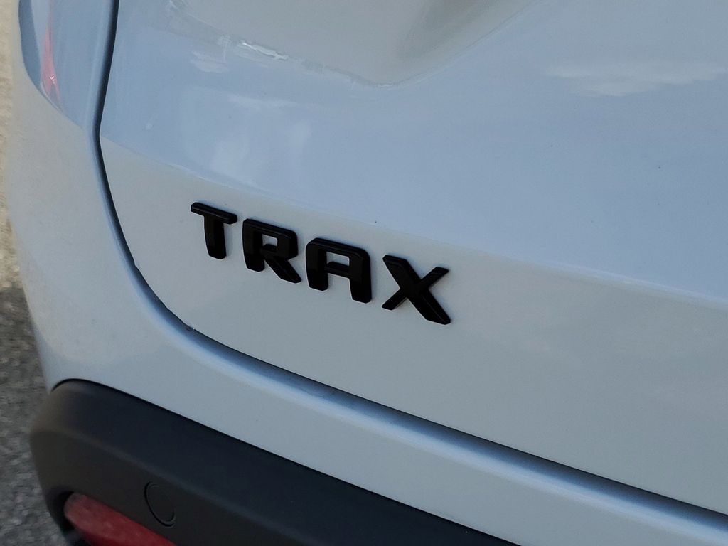 2025 Chevrolet Trax 2RS 8