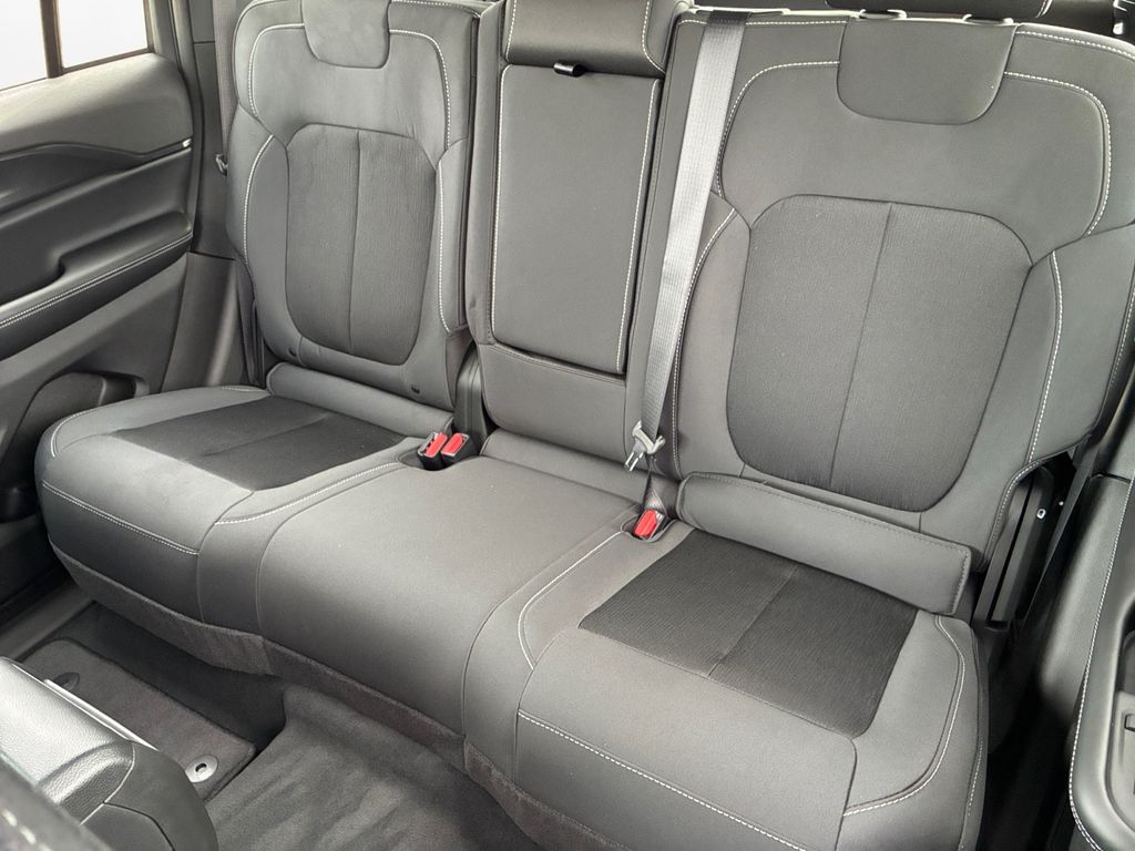 New Car 2025 Jeep Grand Cherokee  Laredo For Sale Under $35,000 In Austin, Texas