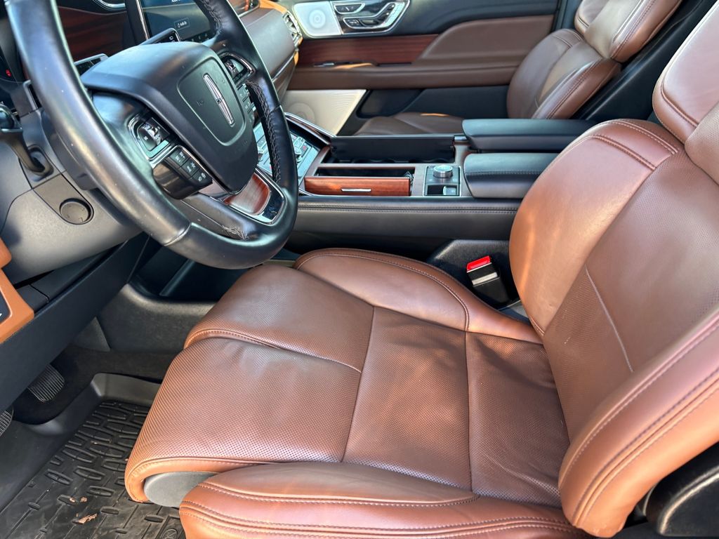 Used Car 2024 Lincoln Navigator  Reserve For Sale Under $80,000 In Austin, Texas