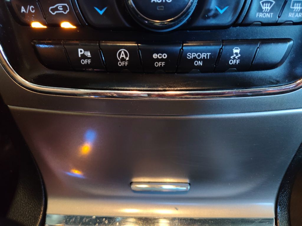 Used Car 2018 Jeep Grand Cherokee  Limited For Sale In Austin, Texas