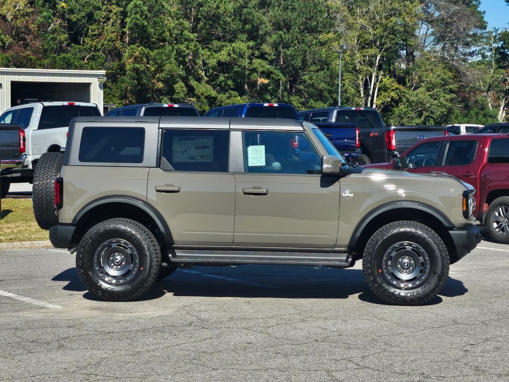 2025 Ford Bronco Outer Banks Gray at Walterboro Ford