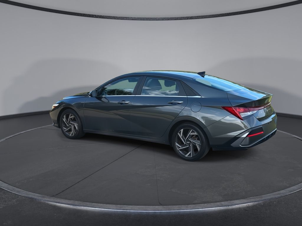 Thumbnail: 2024 Hyundai Elantra - 6