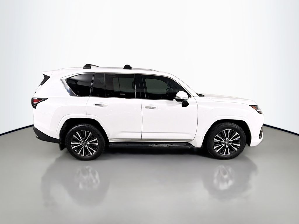 Thumbnail: 2022 Lexus LX - 4