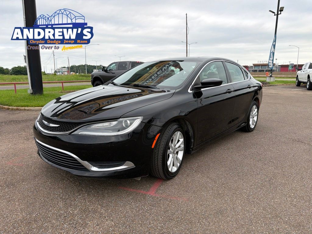 2016 Chrysler 200 Limited Sedan FWD