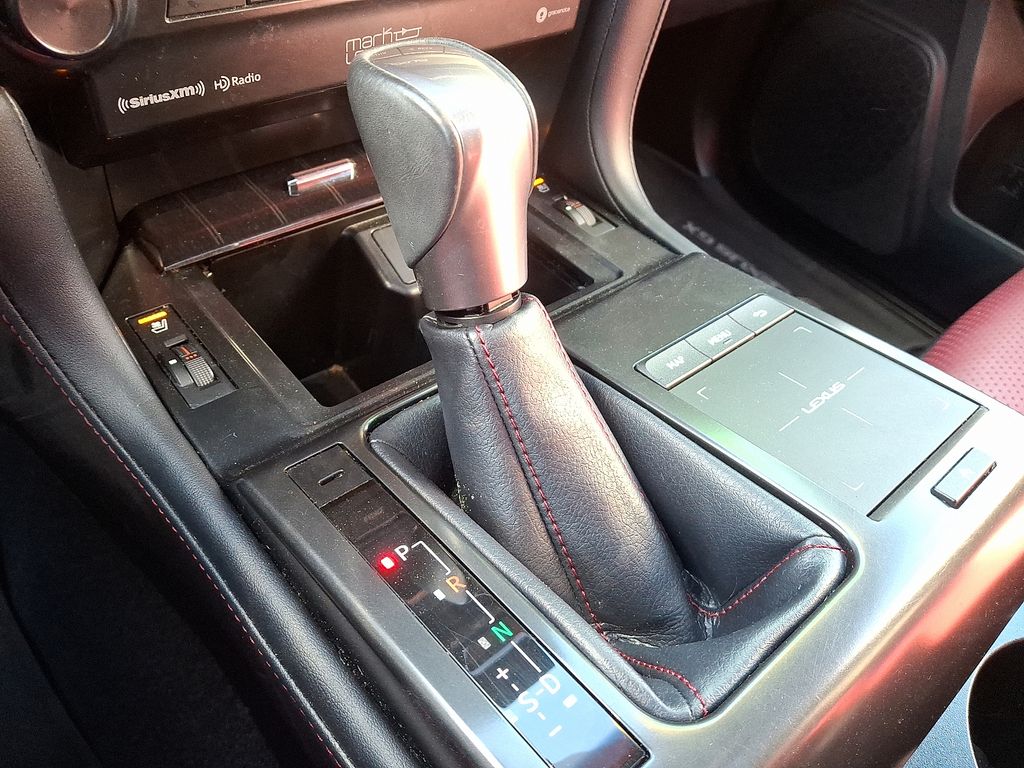 Thumbnail: 2022 Lexus GX - 17