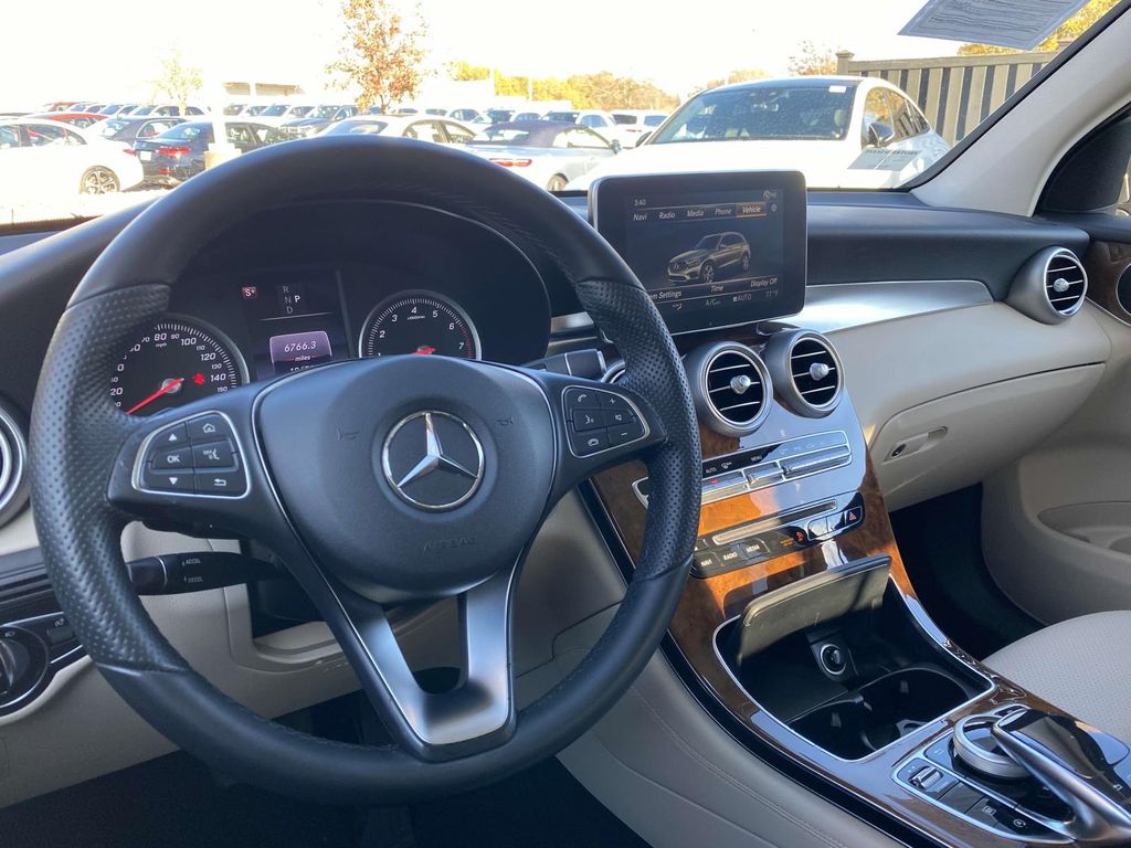 2016 Mercedes-Benz GLC 300 30