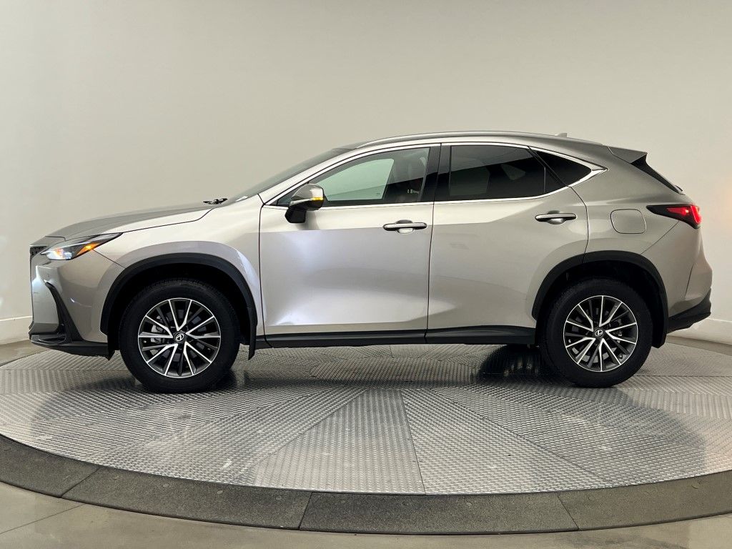 Thumbnail: 2022 Lexus NX - 3