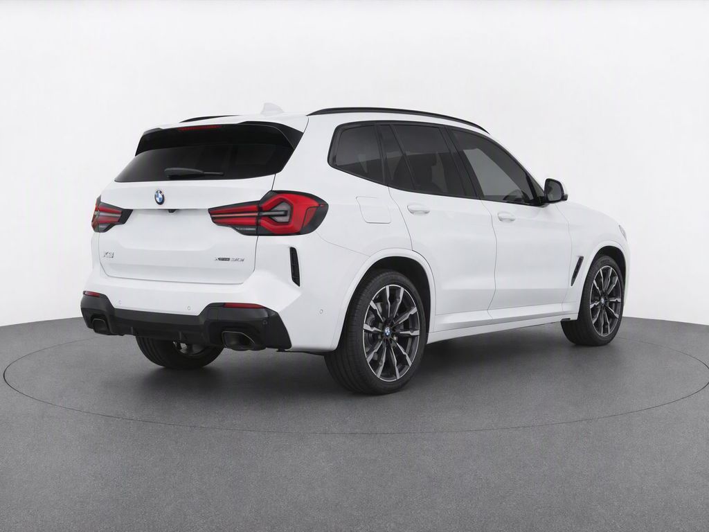 Thumbnail: 2024 BMW X3 - 3