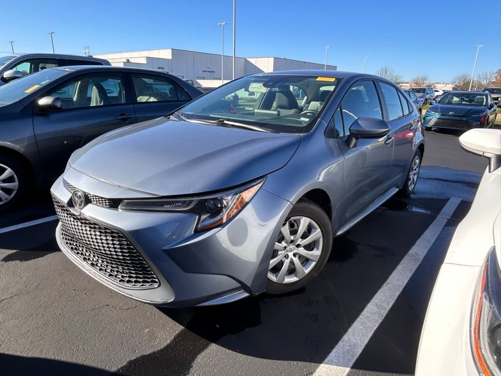 2021 Toyota Corolla LE 2