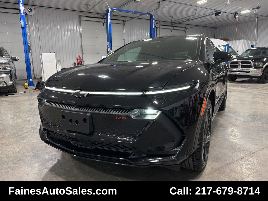 2024 Chevrolet Equinox EV RS with 2RS AWD