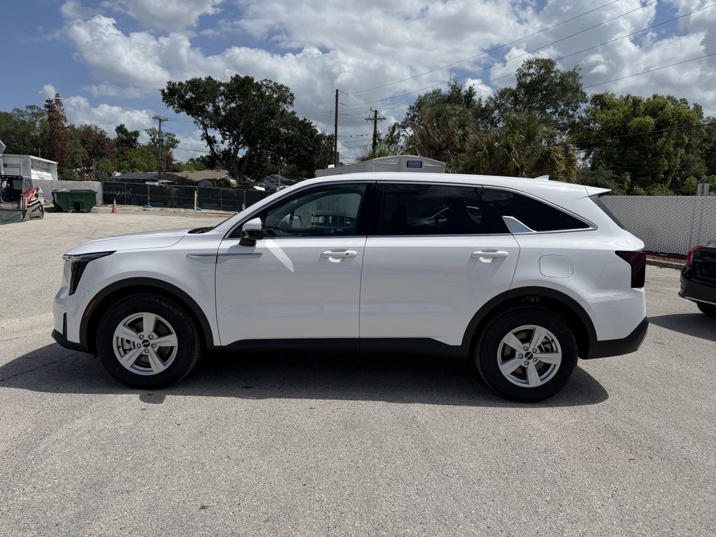 new 2026 Kia Sorento car, priced at $29,192