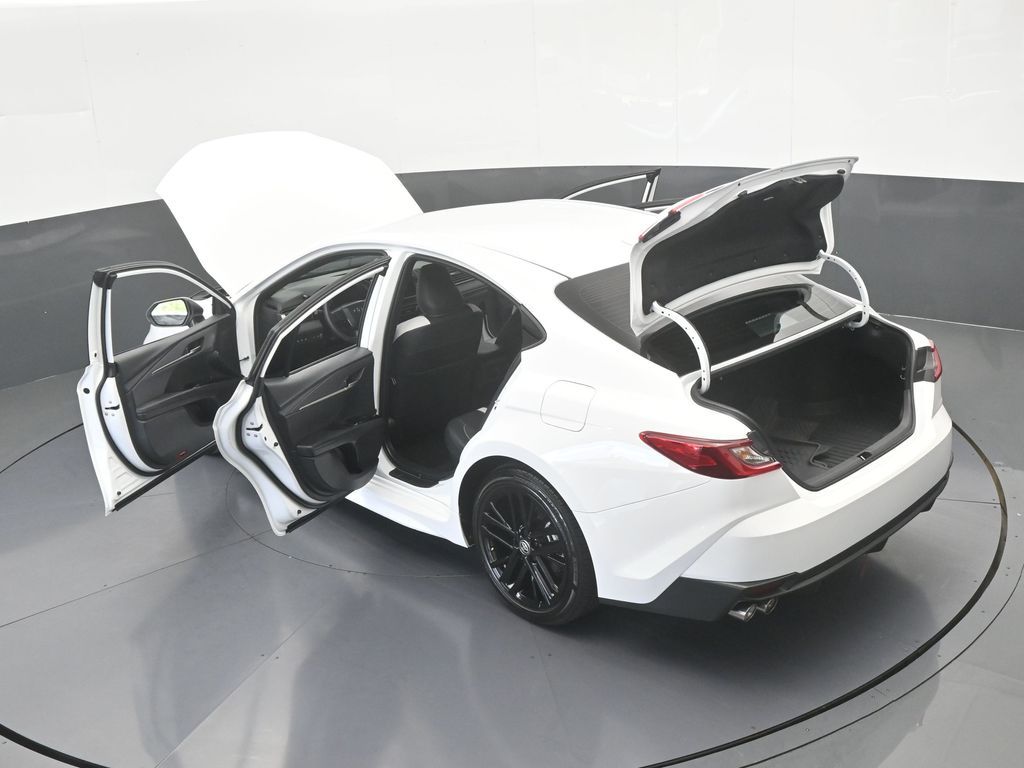 Used 2026 Wind Chill Pearl Toyota SE image 67