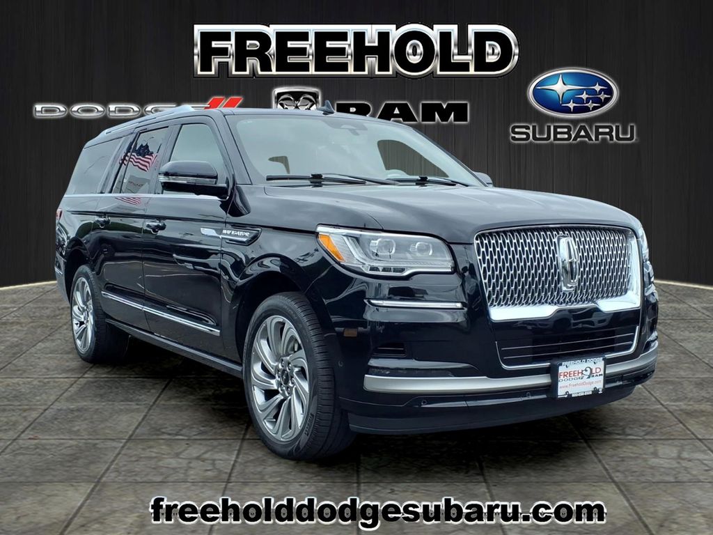 Black Metallic 2024 Lincoln Navigator SUV / Crossover Four-Wheel Drive Automatic