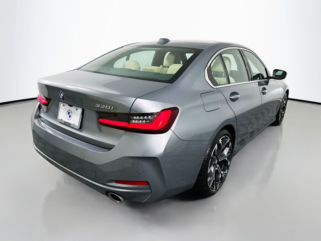 Thumbnail: 2025 BMW 3 Series - 5