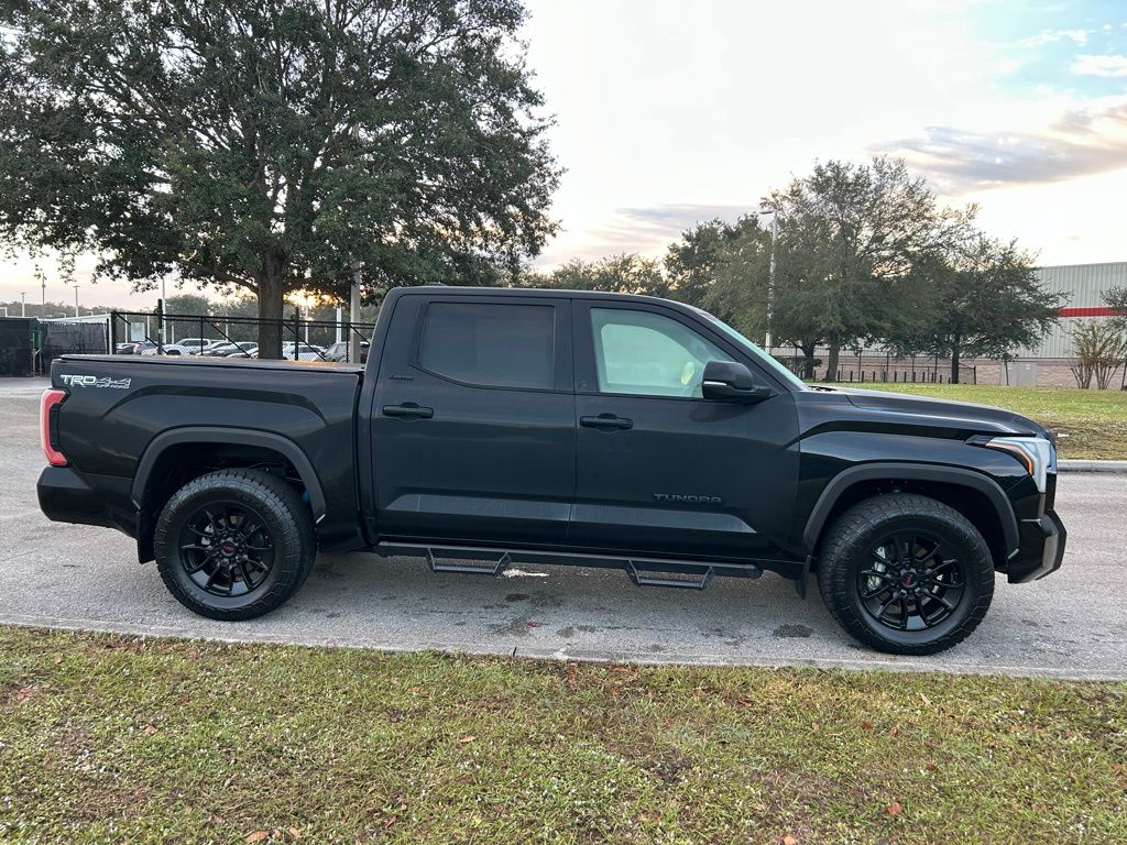 Thumbnail: 2024 Toyota Tundra - 6