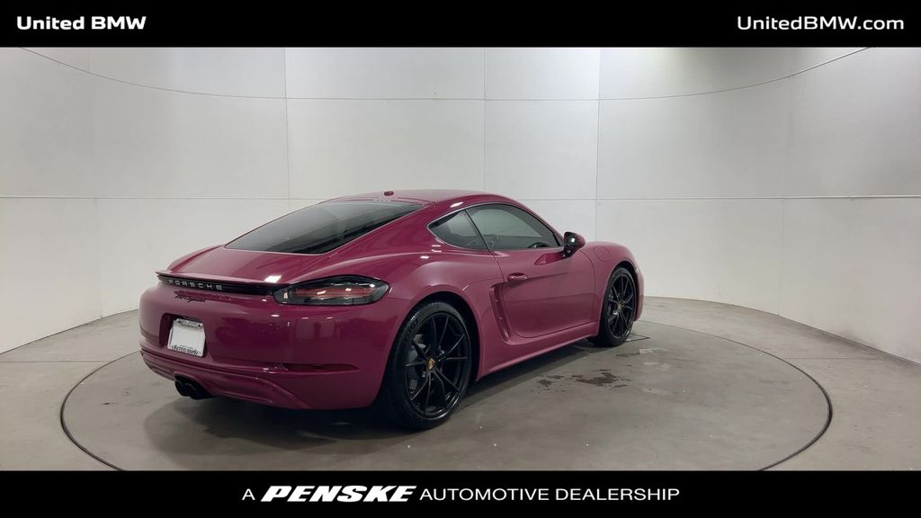 Thumbnail: 2024 Porsche 718 Cayman - 8