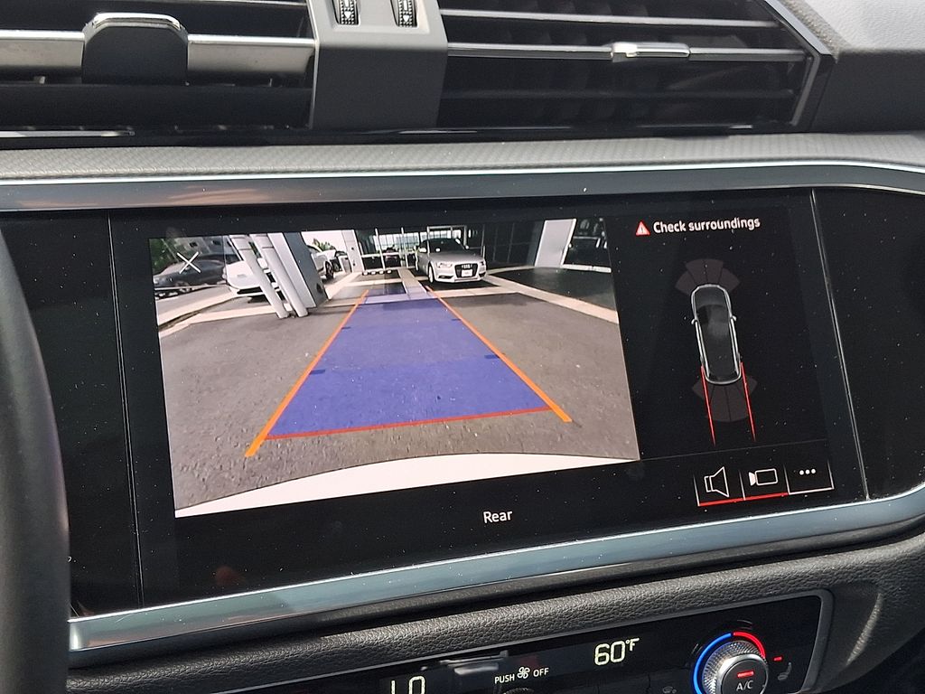 Thumbnail: 2023 Audi Q3 - 18